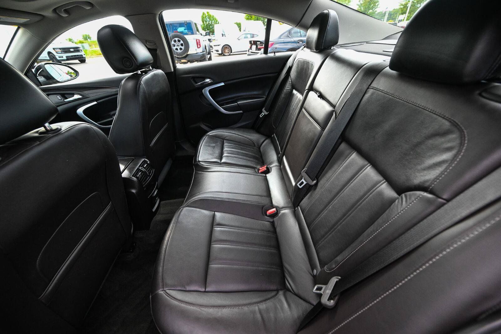 Used 2016 Buick Regal Premium FWD image 22