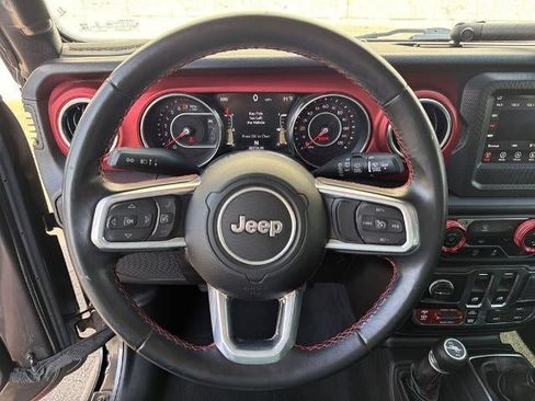 Used 2021 Jeep Wrangler Rubicon AWD/4WD image 21
