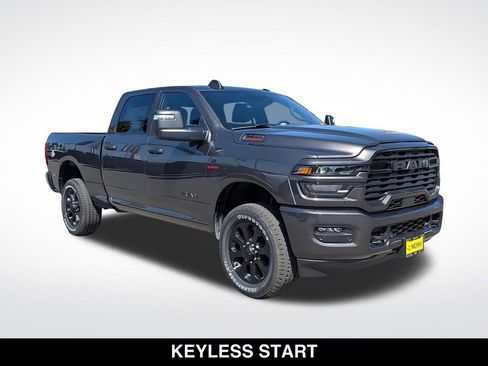 New 2026 RAM 2500 Big Horn AWD/4WD image 11