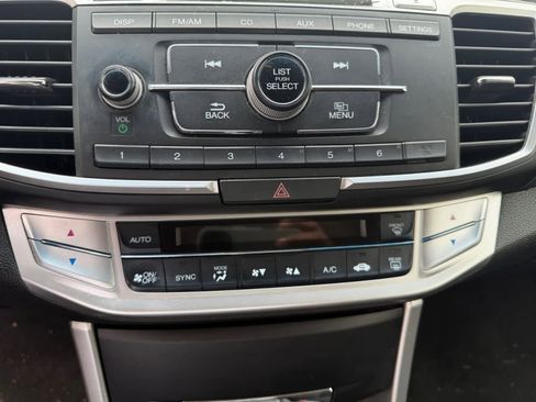 Used 2013 Honda Accord LX-S image 17