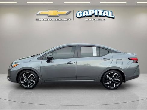 Used 2025 Nissan Versa SR w/ Trunk Package FWD image 2