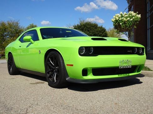 Used 2023 Dodge Challenger SRT Hellcat image 3