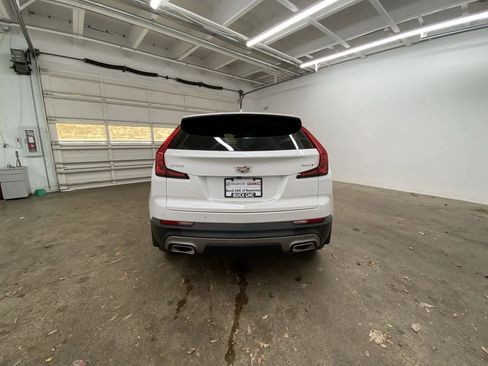 Used 2020 Cadillac XT4 Premium Luxury w/ Driver Awareness Package image 5