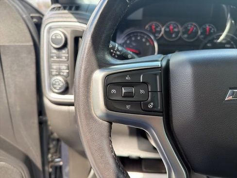 Used 2021 Chevrolet Silverado 1500 LT Trail Boss w/ Convenience Package II image 27