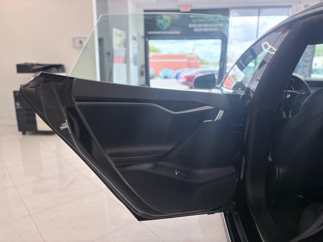 Used 2019 Tesla Model S 100D AWD/4WD image 29