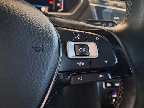 Used 2021 Volkswagen Tiguan SEL Premium R-Line image 26