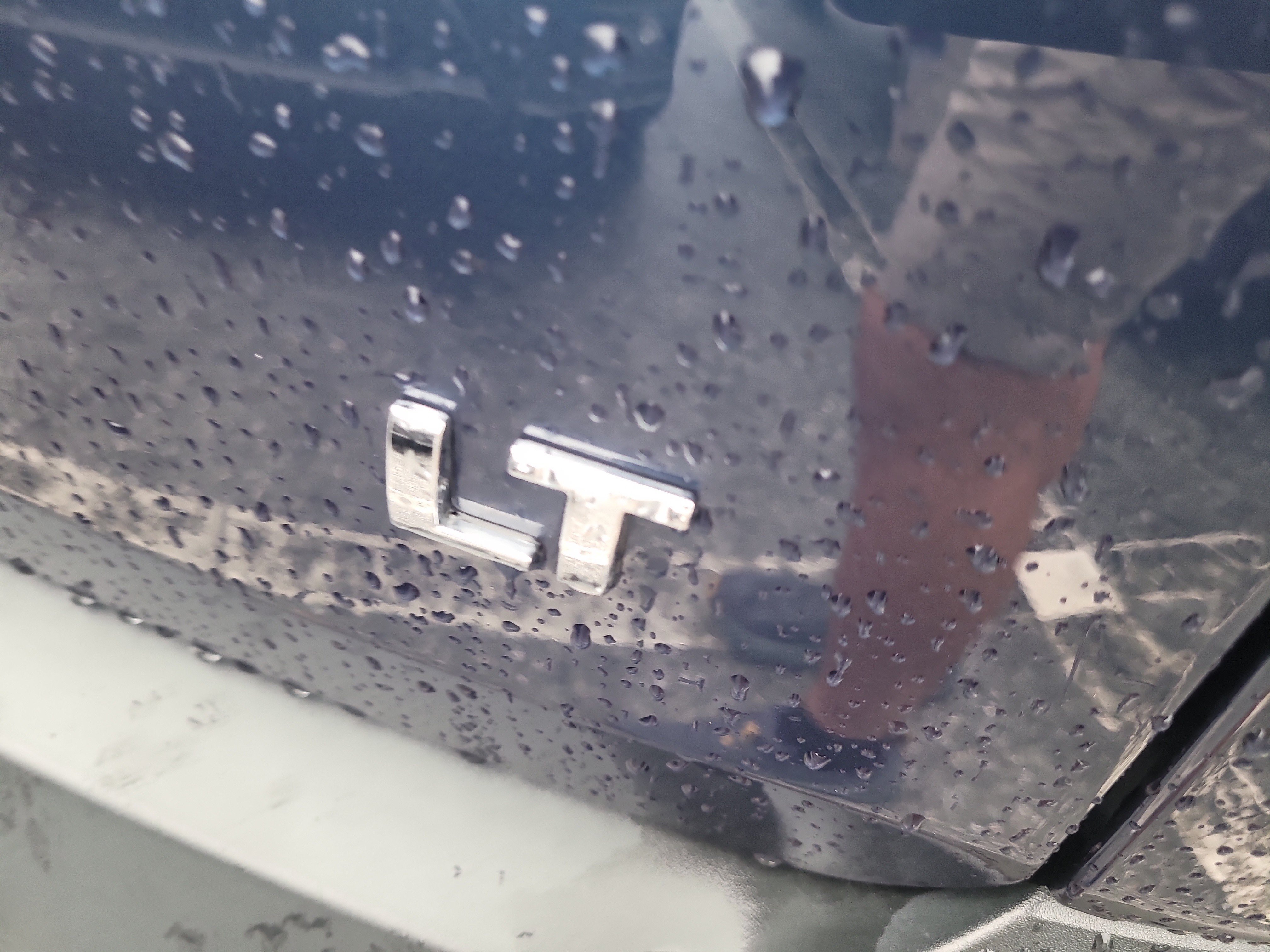 Used 2023 Chevrolet Bolt EUV LT w/ Convenience Package FWD image 10