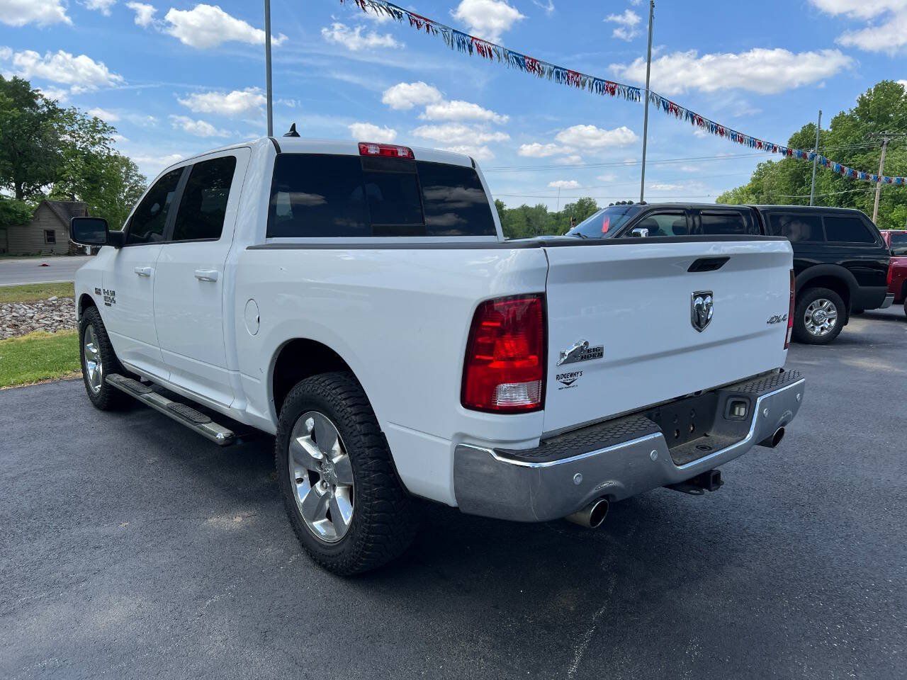 Used 2019 RAM 1500 Big Horn AWD/4WD image 3
