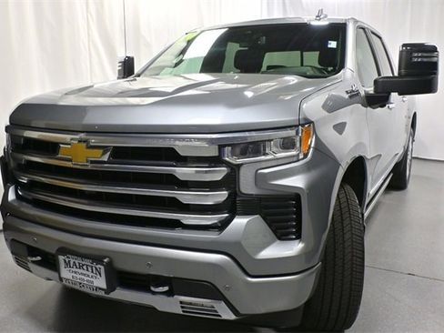 Used 2024 Chevrolet Silverado 1500 High Country w/ High Country Premium Package image 8