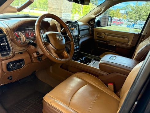 Used 2020 RAM 2500 Limited AWD/4WD image 15