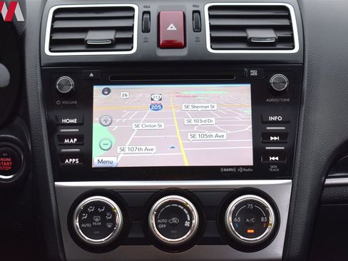 Used 2017 Subaru Crosstrek 2.0i Limited image 18