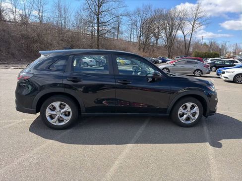 Used 2023 Honda HR-V LX image 16