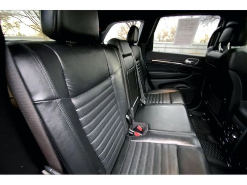 Used 2020 Jeep Grand Cherokee Limited X image 28