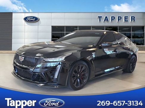 Used 2024 Cadillac CT5 V Blackwing w/ Carbon Fiber Package 2 RWD image 1