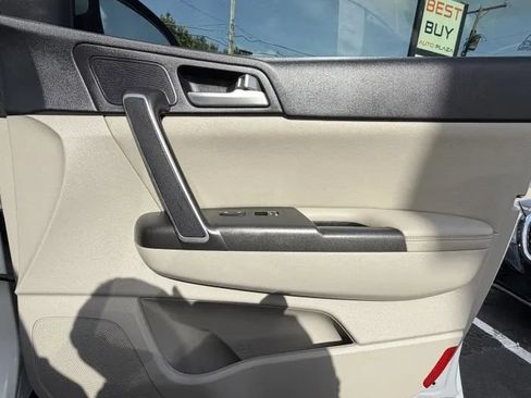Used 2022 Kia Sportage Nightfall Edition FWD image 22