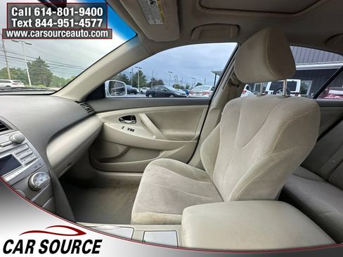 Used 2011 Toyota Camry LE w/ LE Extra-Value Pkg FWD image 15