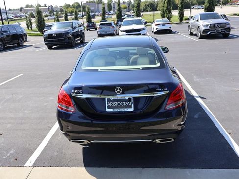 Used 2018 Mercedes-Benz C 300 4MATIC Sedan image 12
