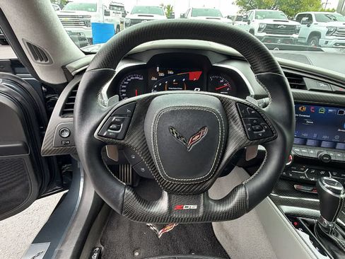 Used 2019 Chevrolet Corvette Z06 RWD image 17