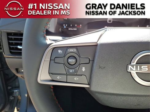New 2026 Nissan Sentra SR w/ Floor Mat Package FWD image 13