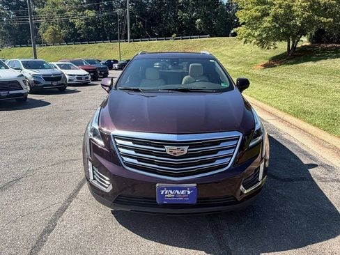 Used 2018 Cadillac XT5 Premium Luxury AWD/4WD image 2