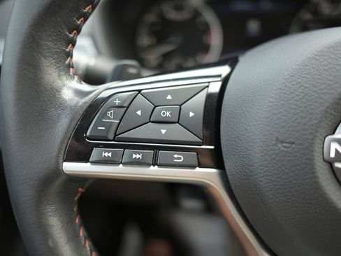 Used 2024 Nissan Altima 2.5 SR AWD/4WD image 22