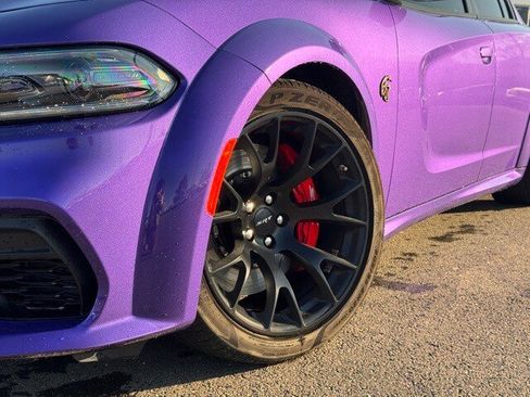 Used 2023 Dodge Charger SRT Hellcat w/ Harman/Kardon Audio Group image 9