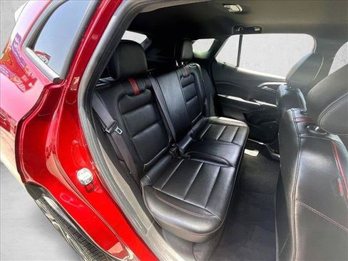 Used 2025 Chevrolet Trax RS w/ Sunroof Package FWD image 29