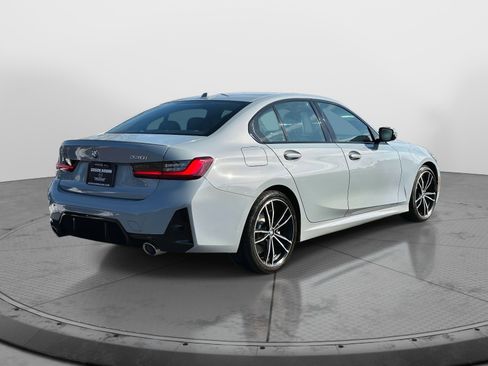Used 2024 BMW 330i xDrive Sedan image 4