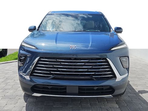 New 2026 Buick Enclave Preferred w/ Power Package image 2