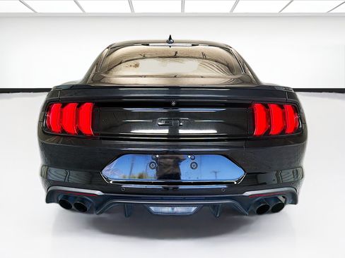 Used 2022 Ford Mustang GT w/ Black Accent Package RWD image 5