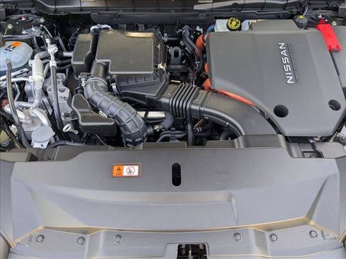 New 2026 Nissan Rogue Platinum AWD/4WD image 16
