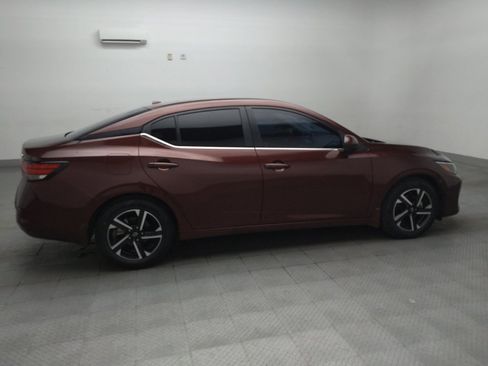 Used 2024 Nissan Sentra SV FWD image 10