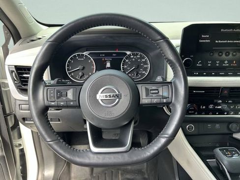 Used 2021 Nissan Rogue SL w/ Premium Package image 34