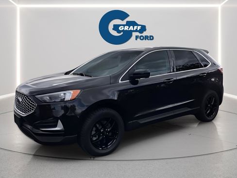 Used 2023 Ford Edge SEL image 2