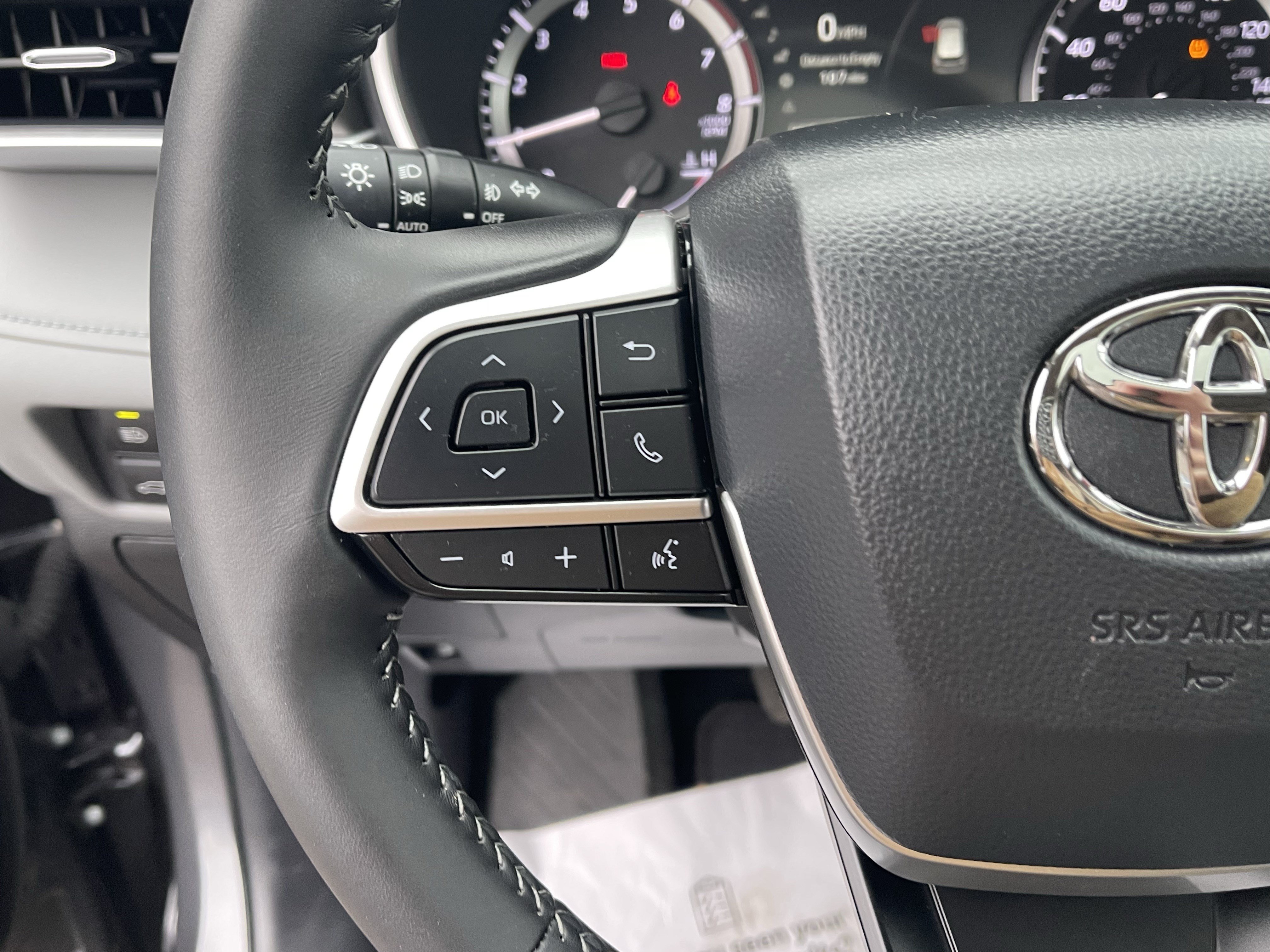 Certified 2025 Toyota Highlander XLE AWD/4WD image 20