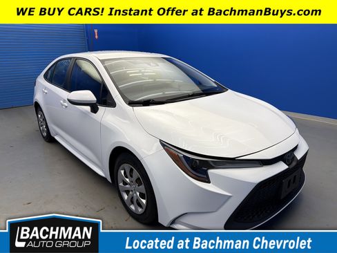Used 2020 Toyota Corolla LE image 1