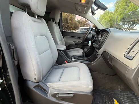 Used 2015 Chevrolet Colorado W/T w/ WT Convenience Package image 16