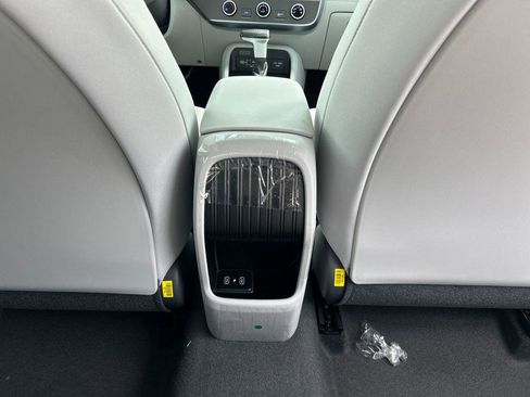 New 2026 Hyundai Kona SE image 27