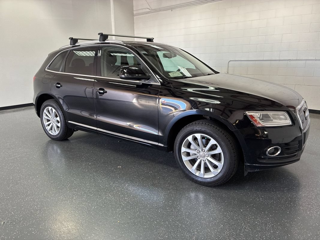Used 2014 Audi Q5 2.0T Premium Plus w/ Premium Plus Package AWD/4WD image 2