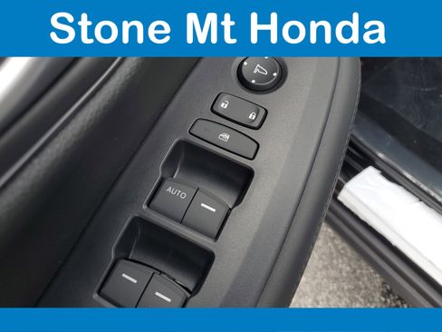 New 2026 Honda HR-V LX image 20