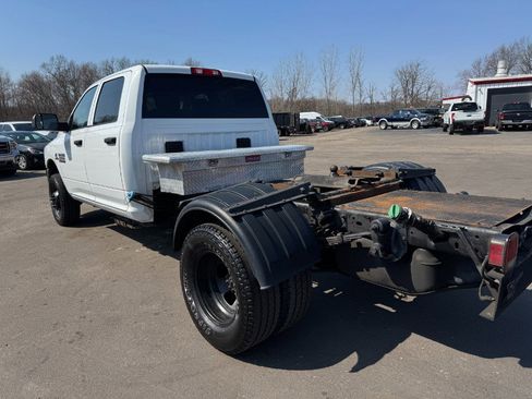 Used 2017 RAM 3500 Tradesman w/ Chrome Appearance Group image 10
