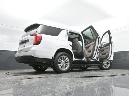 Used 2022 GMC Yukon SLT w/ SLT Premium Package image 58