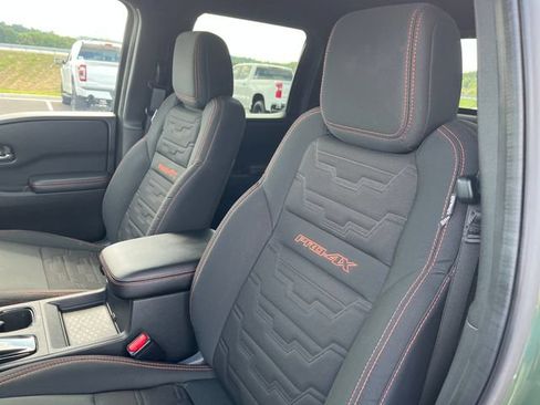 Used 2025 Nissan Frontier PRO-4X w/ Interior Protection Package AWD/4WD image 13