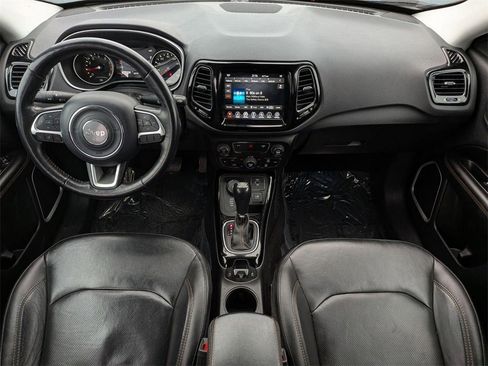 Used 2019 Jeep Compass Limited image 25