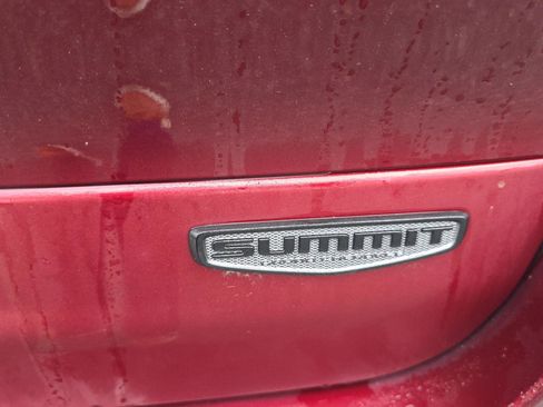 Used 2024 Jeep Grand Cherokee L Summit AWD/4WD image 11