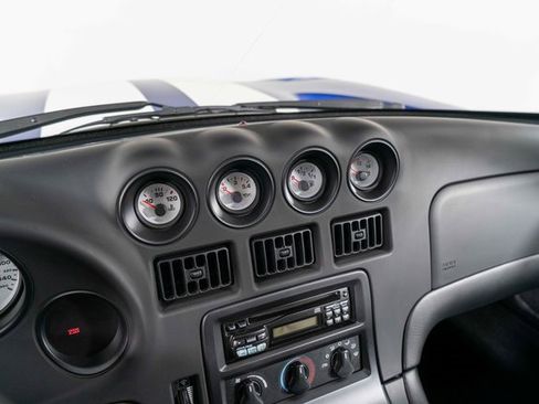 Used 1996 Dodge Viper GTS image 21