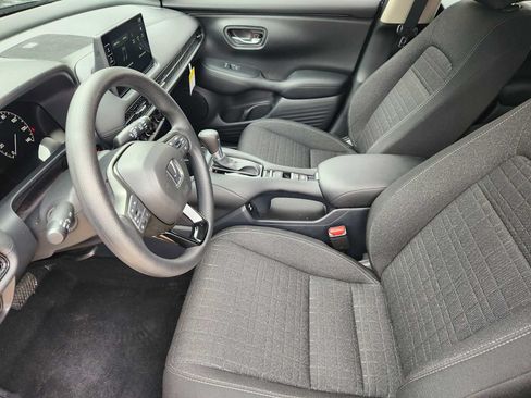 Certified 2026 Honda HR-V LX image 12