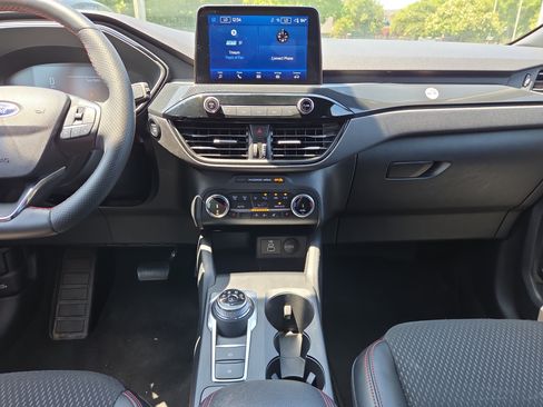 Used 2025 Ford Escape ST-Line Select AWD/4WD image 22