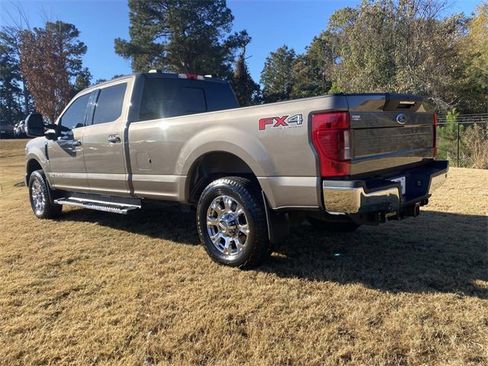 Used 2020 Ford F350 Lariat w/ Lariat Ultimate Package image 5