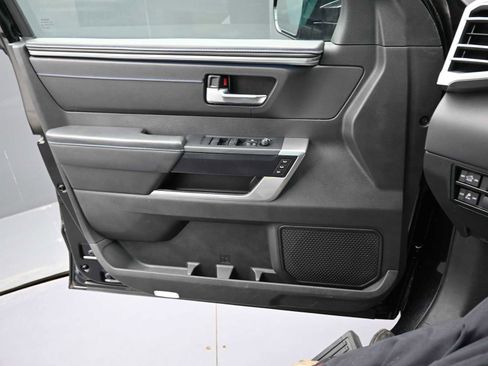 Used 2024 Toyota Tundra Platinum image 10